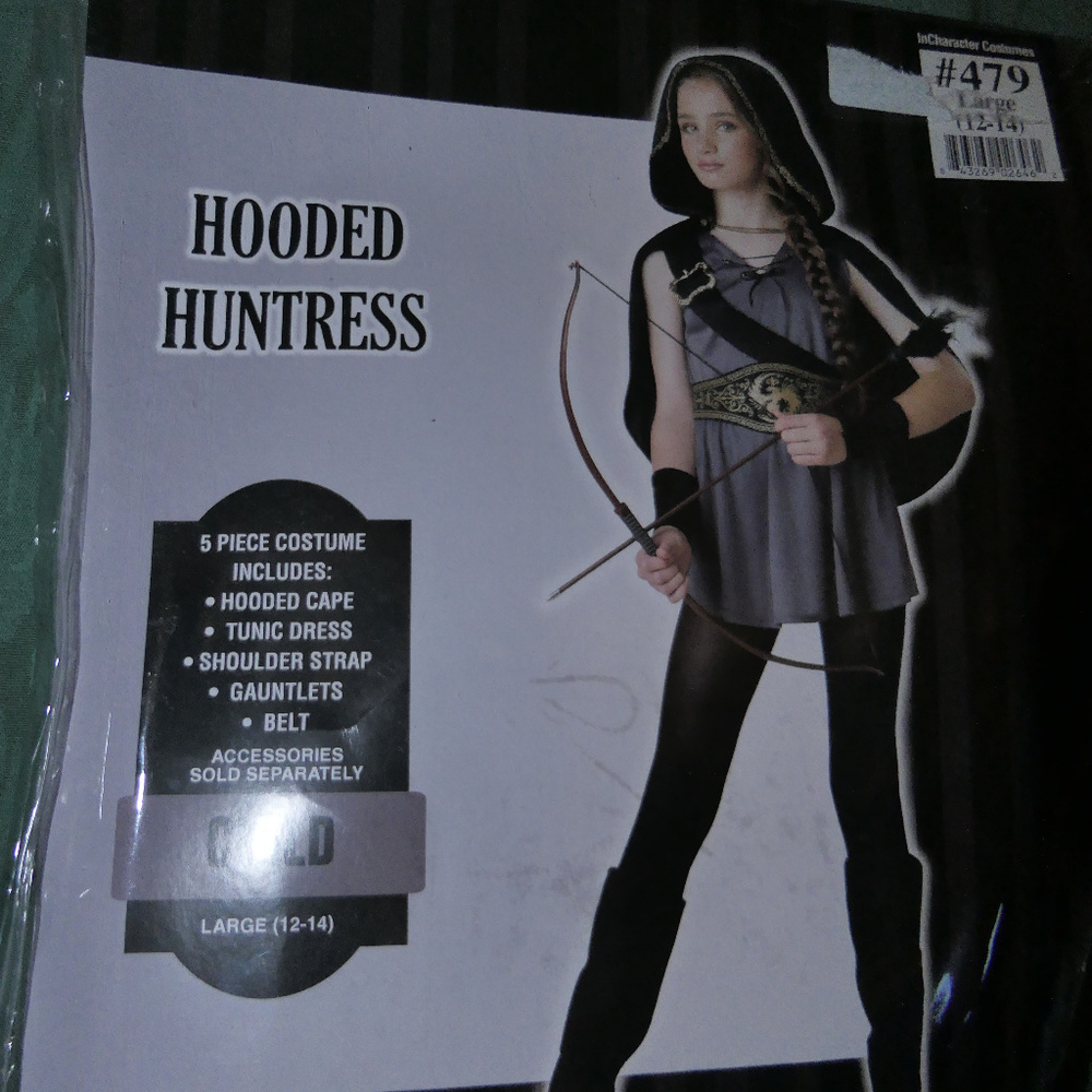 Child Hooded Huntress Costume Size Large (12-14)